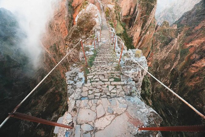 Madeira: Sunrise at Pico do Arieiro & Hike Larano trail - Pico do Arieiro before breakfast