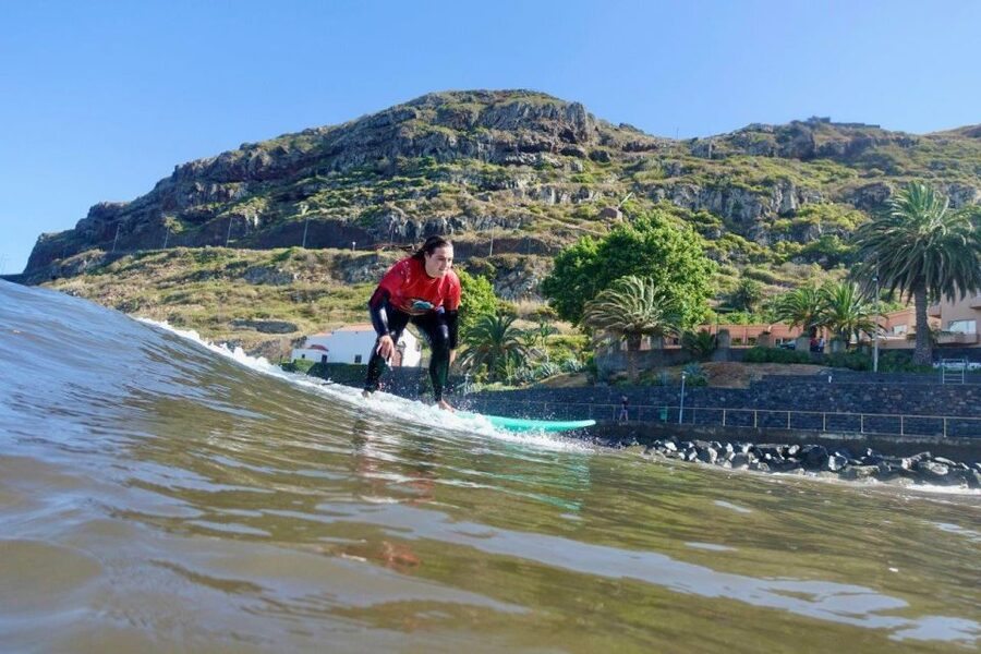 Madeira: Surf Lessons for All Levels - The school facilities and the small detail to watch