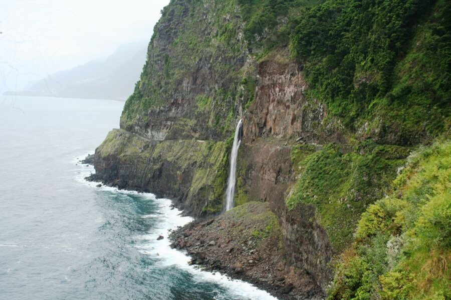 Madeira: West Tour with Porto Moniz and Volcanic Pools - Câmara de Lobos and Churchill’s painting spot