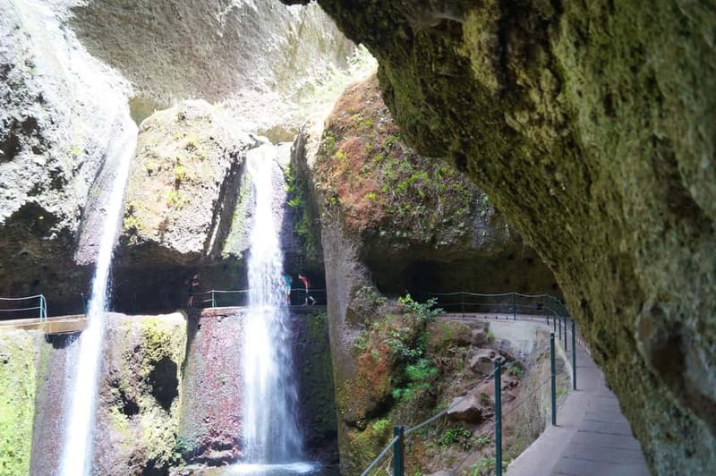 Madeira: Wet your hair in the amazing Levada Nova / Moinhos - What makes this Madeira walk worth your day