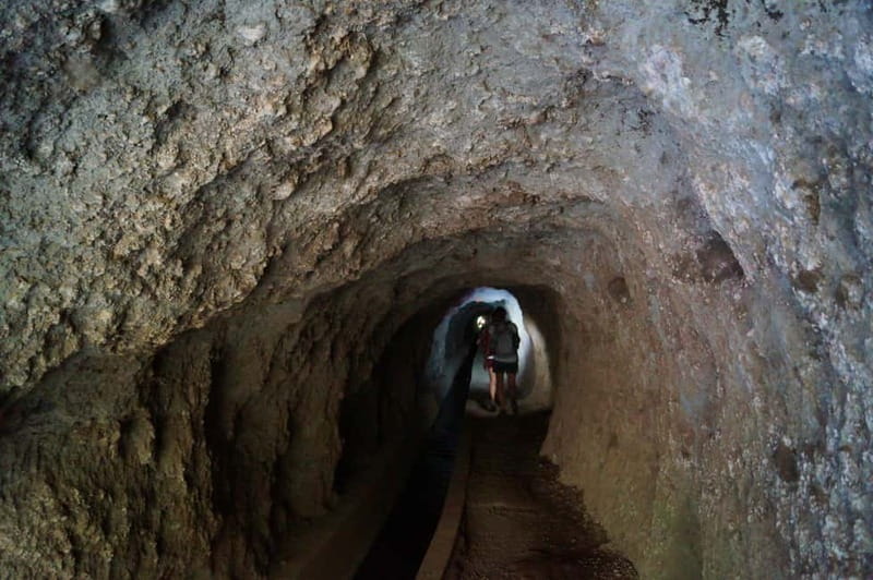 Madeira: Wet your hair in the amazing Levada Nova / Moinhos - Finishing in Ponta do Sol