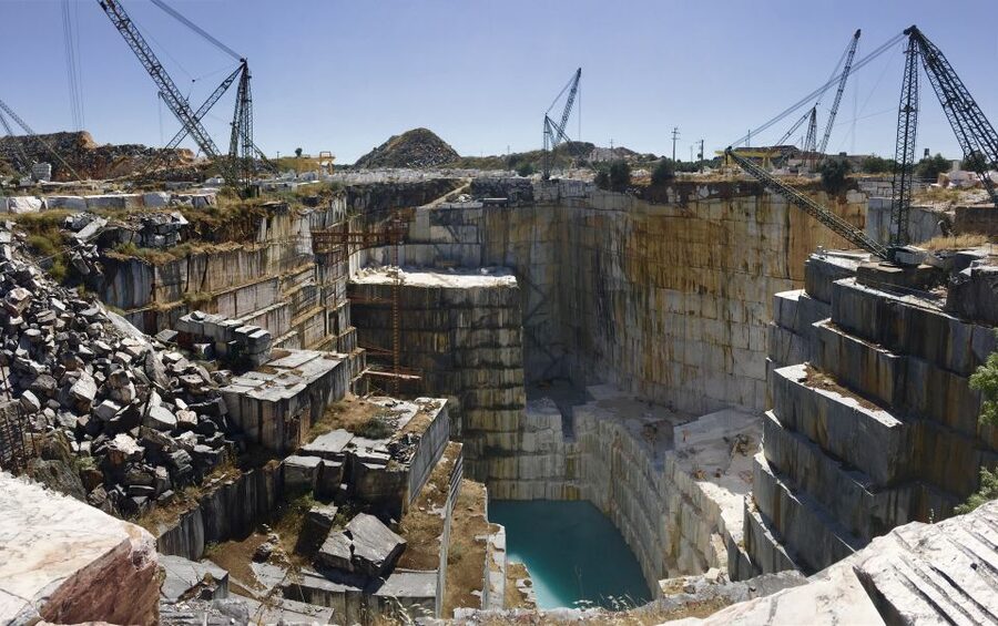 Marble Tour in Vila Viçosa - Who will enjoy this most?