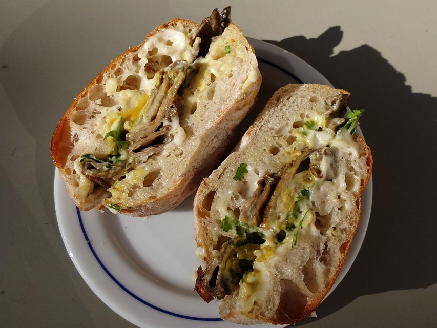 No Diet Club - Unique food tour in Lisbon with many Tastings - How much food you get for $70