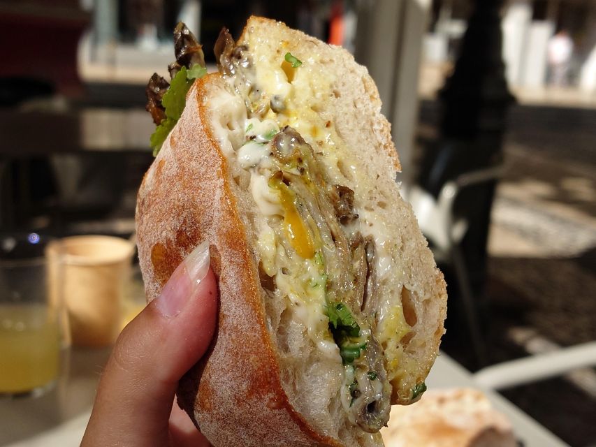 No Diet Club - Unique food tour in Lisbon with many Tastings - Vegetarian and allergy considerations