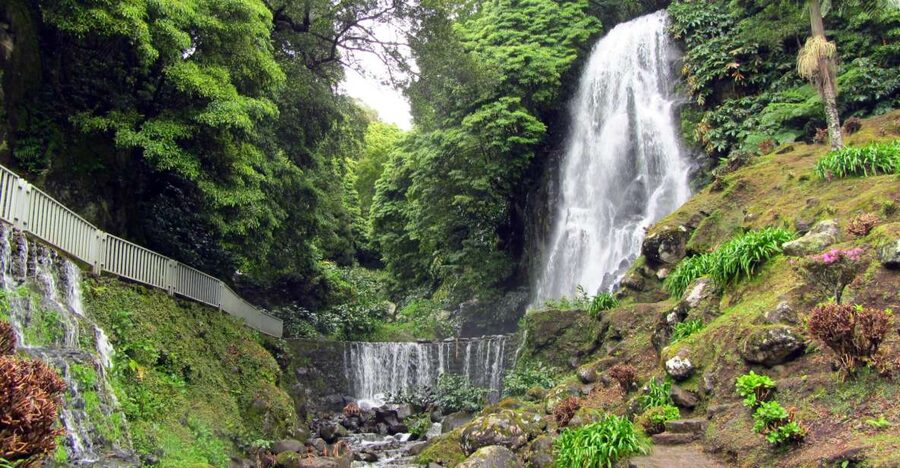 Nordeste Tour from Ponta Delgada - Ribeira dos Caldeirões and the Véu da Noiva waterfall