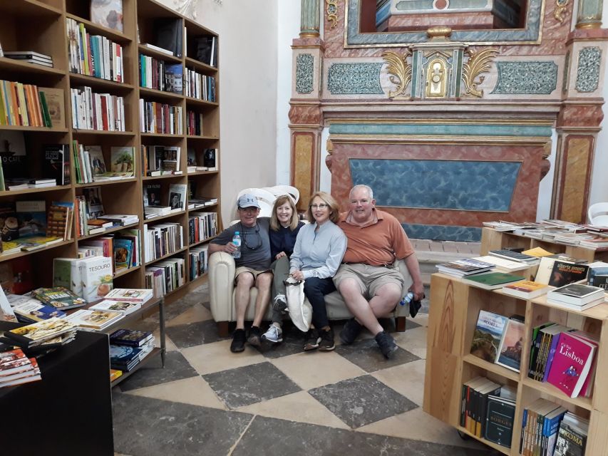 Óbidos: Medieval Tales & Secrets Spots Guided Walking Tour - Starting outside the walls at Óbidos Tourist Office