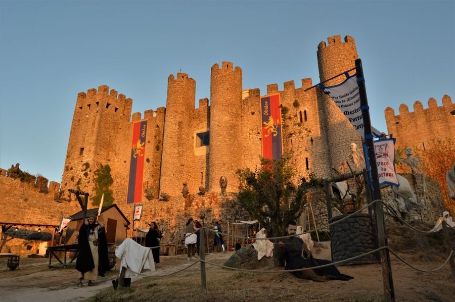 Óbidos: Medieval Tales & Secrets Spots Guided Walking Tour - Two bookshops with unusual addresses
