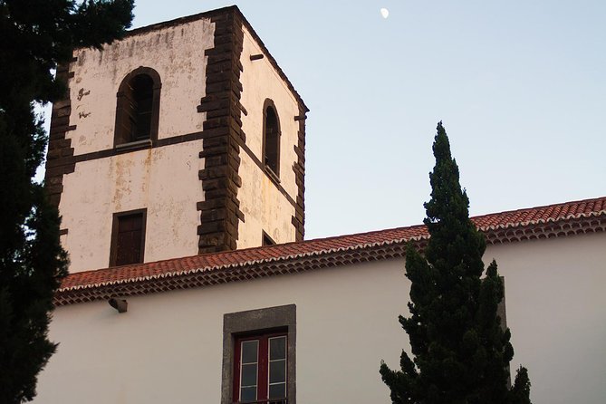 Old Funchal Walking Tour - Inside the College Church