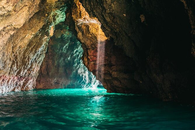 Paddle & Explore: Albufeira SUP Tour - São Rafael to Praia da Coelhinha
