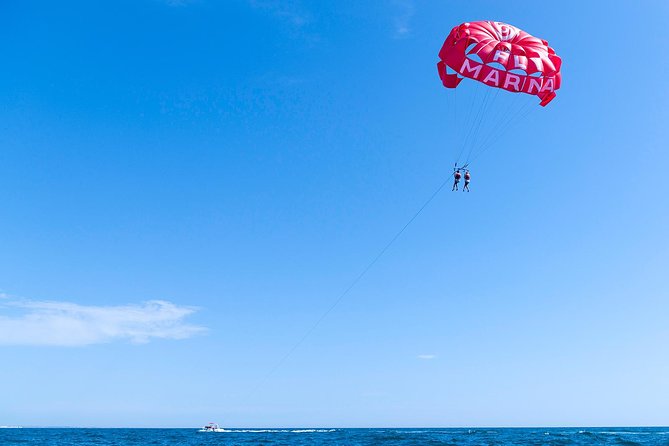 Parasailing from Albufeira Marina by Boat - How Safe and Professional Is the Crew?