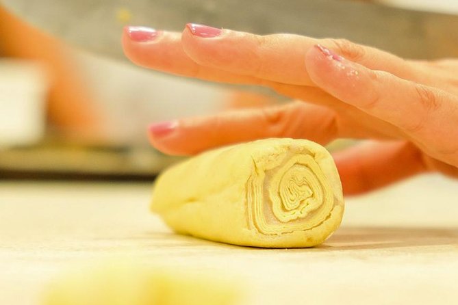 Pastel de Nata Masterclass at a Real Bakery in Downtown Lisbon - Preparing the custard and using the professional oven
