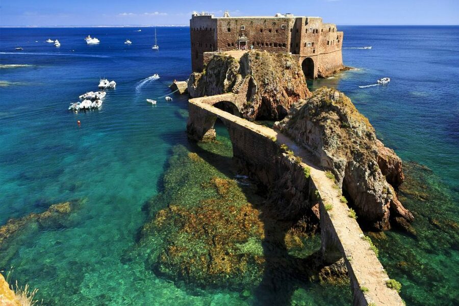 Peniche: Berlengas Island Trip, Hiking and Cave Tour - Why Berlengas Island Feels So Different