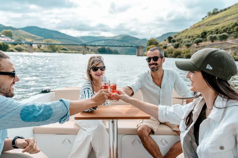 Pinhão: Douro River Solar Boat Tour with Wine Tasting - Key points before you book