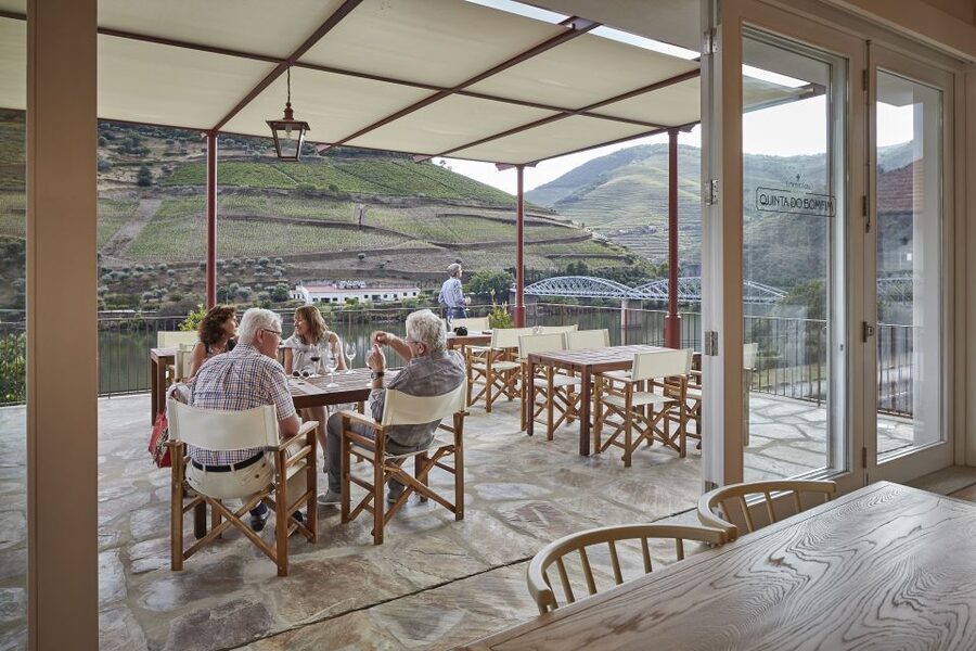 Pinhão: Quinta do Bomfim Visit and Tasting - The 1896 lodge reveals how Port was stored