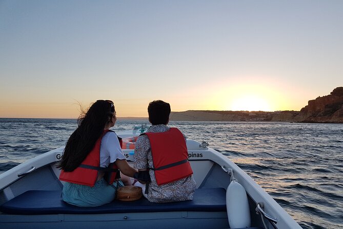 Ponta da Piedade Sunset Tour in Lagos, Algarve - Praia do Camilo and the shell-filled tunnel