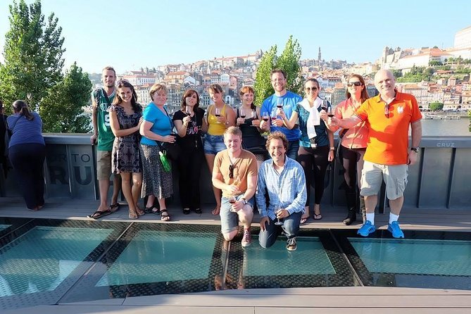 Port Wine Lodges Tour Including 7 Port Wine Tastings (English) - The first lodge: cellar atmosphere and two Reserve Ports