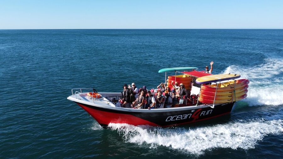 Portimão: Benagil Caves Speedboat and Kayak Guided Tour - The 30-minute boat ride toward Benagil