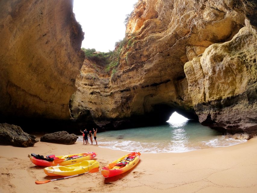 Portimão: Benagil Caves Speedboat and Kayak Guided Tour - The 40-minute ride back to Portimão