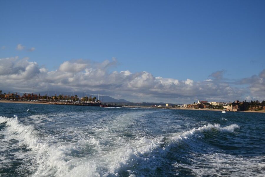 Portimao: Boat trip to the Benagil Cave - What the speedboat ride feels like