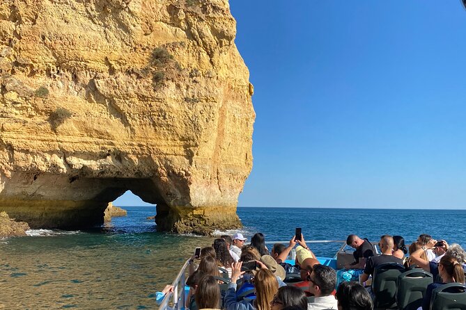 Portimão:Embark on Nature•Benagil and Dolphins•Biologist on board - Benagil Cave, with the rules explained clearly