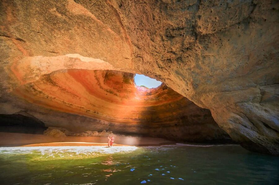 Portimão: Sunset Cruise to Benagil Cave - The crew makes a low-cost tour feel personal