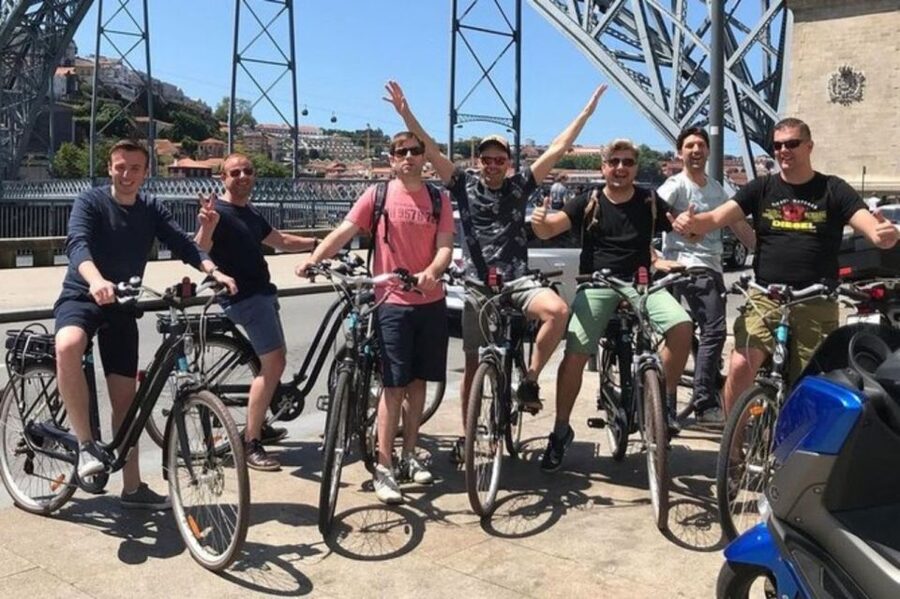 Porto: 1 to 4 Day Electric Bicycle Rental - Why an electric bike fits Porto so well