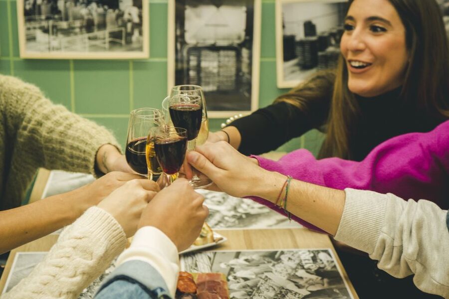Porto: 3-Hour Food Tour - Old shops, fresh products, and Porto’s food culture