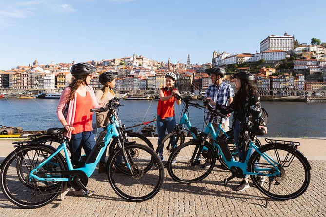 Porto: 3-Hour Old Town & Riverside Bike Tour - Guided Experience - Key points to know before you pedal