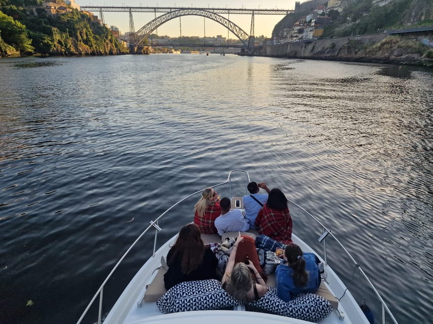 Porto: 6 Bridges Cruise & Port Wine with Sunset Option - Six things that make this Porto cruise worth considering