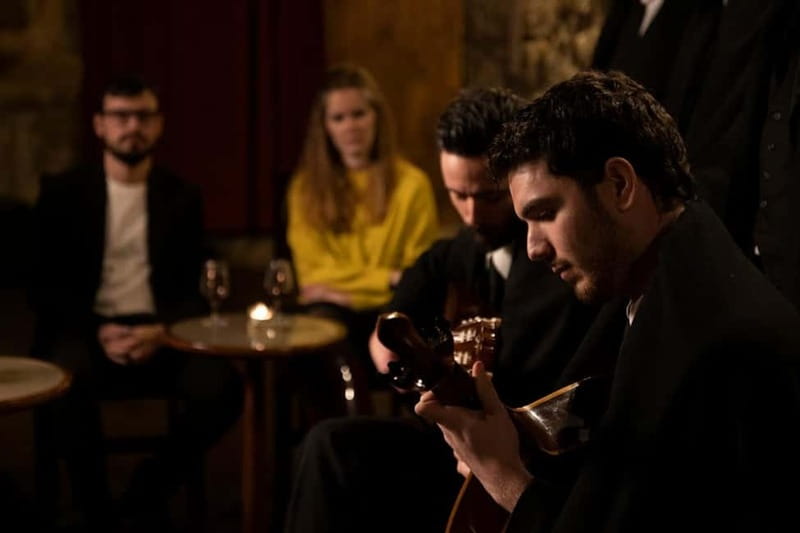 Porto: An Intimate Fado Show in a Historical Tavern - First set: Coimbra Fado and university tradition
