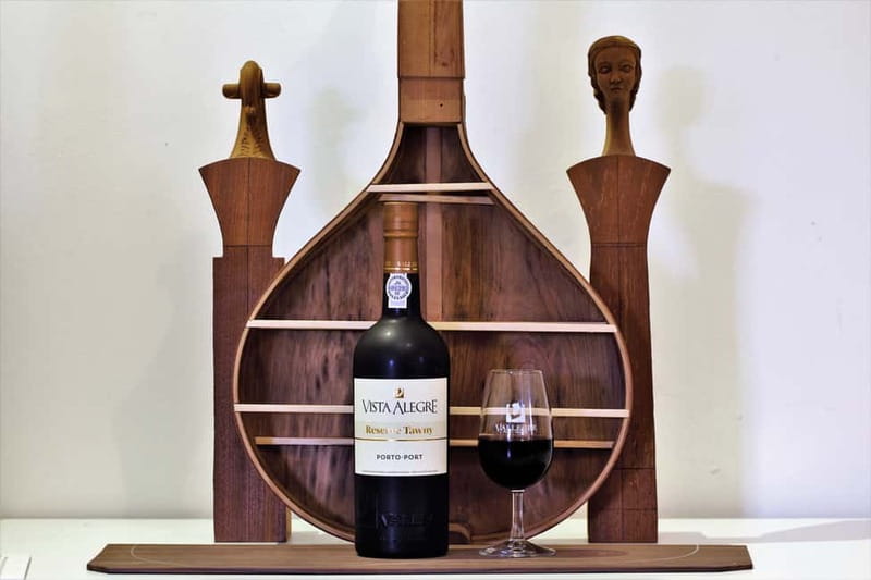 Porto: Authentic Fado Show, Port Wine & Handmade Instruments - Planning your evening around the concert
