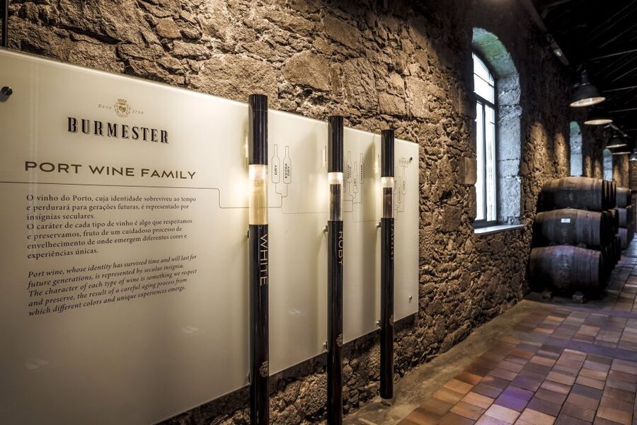 Porto: Burmester Cellar Tour with Tasting & Pairing Options - Arriving at Burmester beside the Luís I Bridge