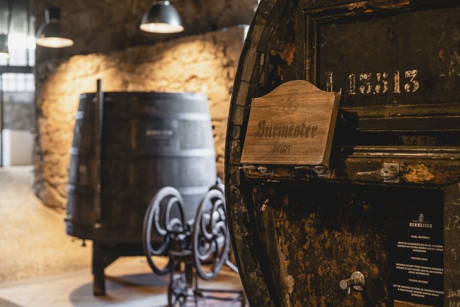 Porto: Burmester Cellar Tour with Tasting & Pairing Options - Price, timing, and overall value
