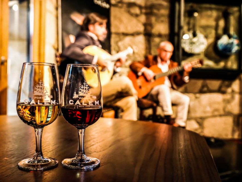 Porto: Cálem Cellar Tour, Fado Show & Wine Tasting - Who should book this experience?