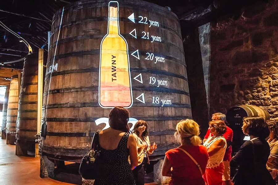 Porto: Cálem Cellar Tour, Fado Show & Wine Tasting - Is $33 good value?
