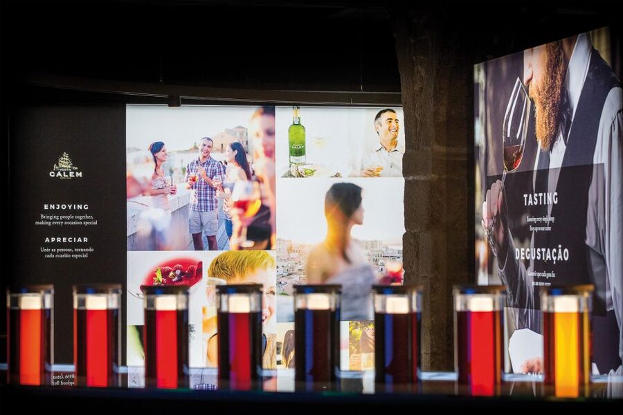 Porto: Cálem Cellar Tour, Interactive Museum & Wine Tasting - The 15-minute interactive museum