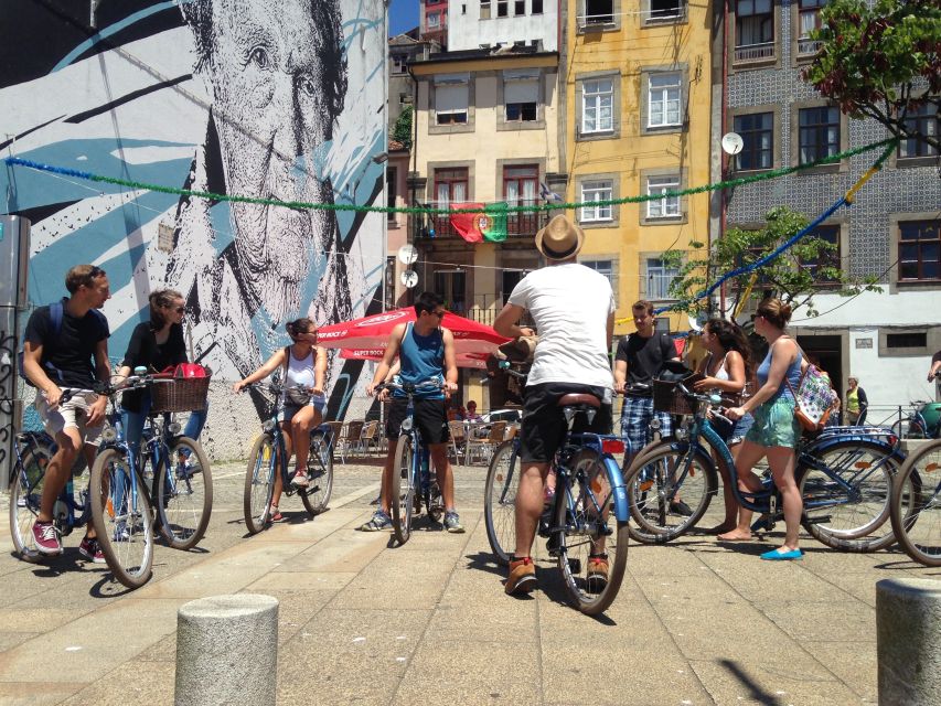 Porto: City Bike Rental - Following the Douro toward Foz do Douro