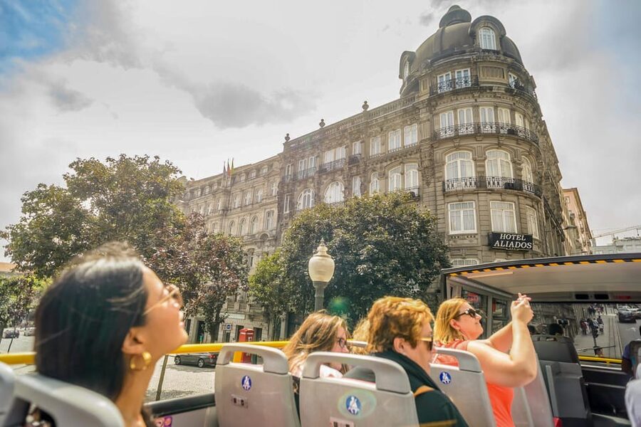 Porto: City Sightseeing Hop-On Hop-Off Bus Tour - Practical tips for a smoother ride