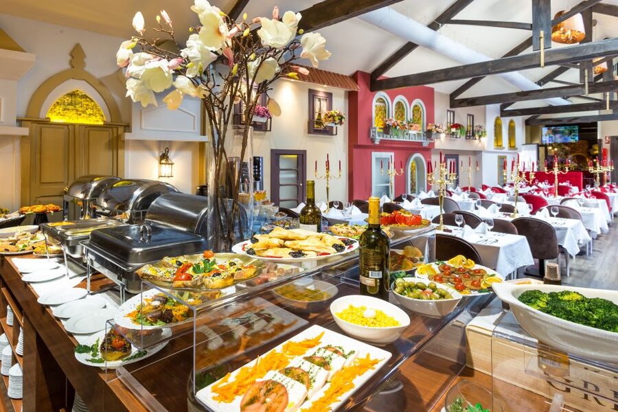 Porto: City Train Tour, River Cruise & Wine Cellar - One day or two?