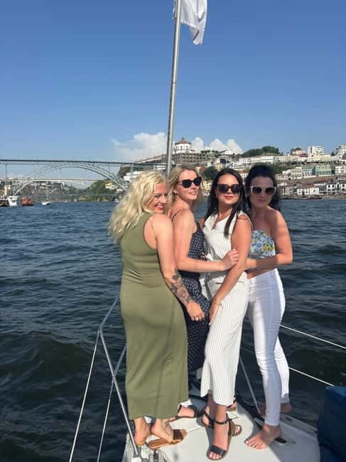 Porto: City Views or Sunset Tour with Drinks - The Dom Luís I Bridge stop