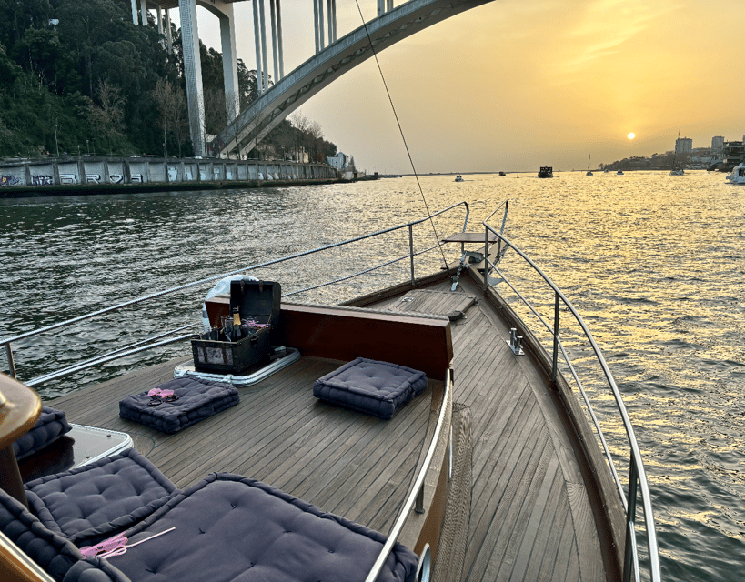 Porto: Classic Sailboat Cruise Along the Douro River - The onboard food, drinks, and hammock