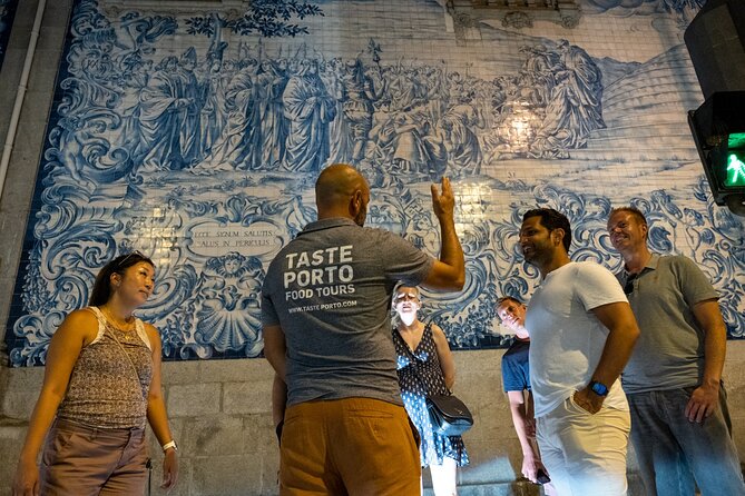 Porto Craft Beer Tour: 7 Beers + 3 Food Pairings in a Small Group - Seven beers, generous pours, and sensible pacing