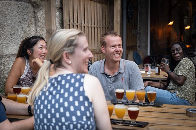Porto Craft Beer Tour: 7 Beers + 3 Food Pairings in a Small Group - Guides make the difference