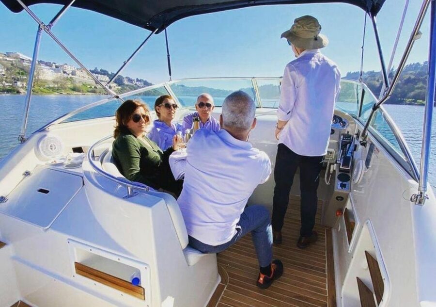 Porto: Douro River Boat Tour w/ Portuguese Wines & Tasting - Key points before you book