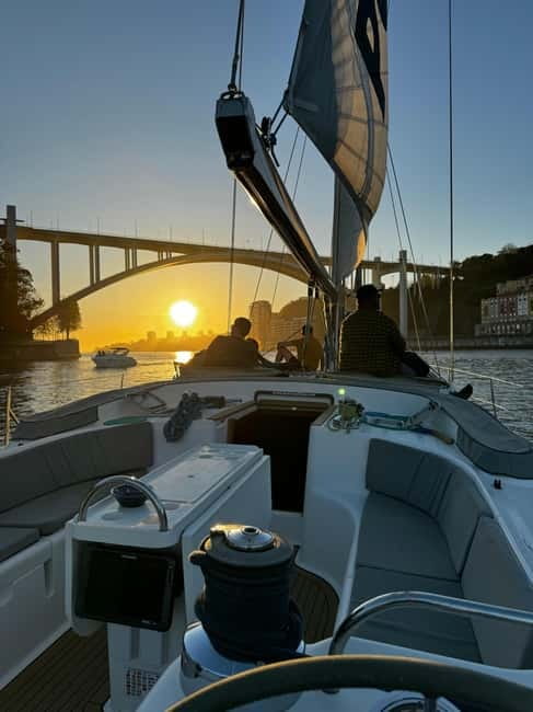 Porto Douro River Cruise: Sunny Day & Peaceful Sunset - Why this Douro cruise feels different