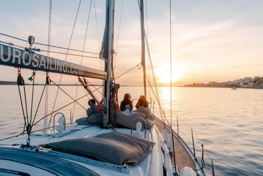 Porto Douro River Cruise: Sunny Day & Peaceful Sunset - Getting to Marina da Afurada