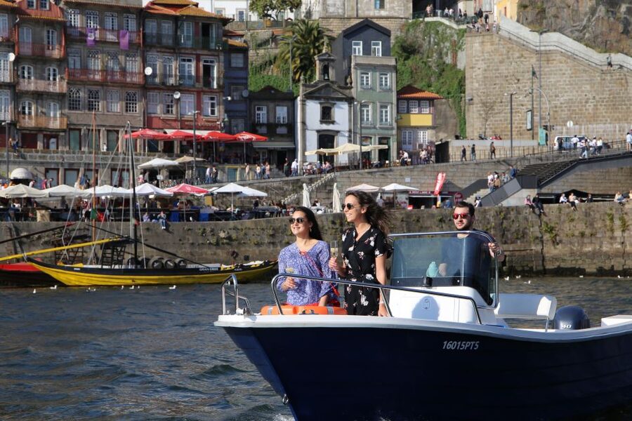 Porto: Douro River Cruise w/ Portuguese Wines & Local Host - Palácio do Freixo and the First Look at Porto