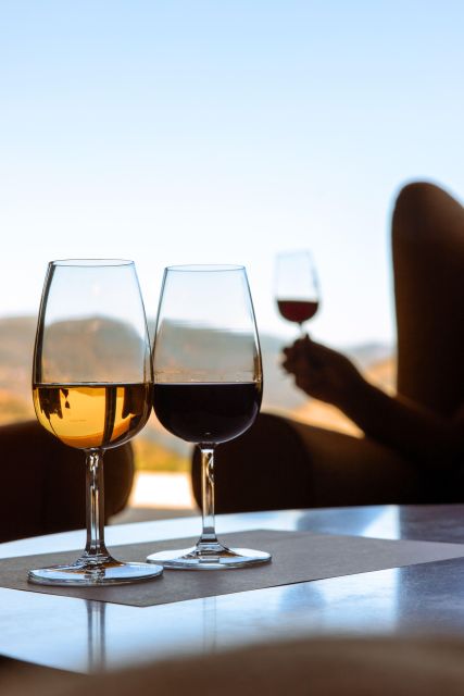 Porto: Douro Valley Full-Day Boat, Train, and Lunch Tour - Pinhão and the final winery visit