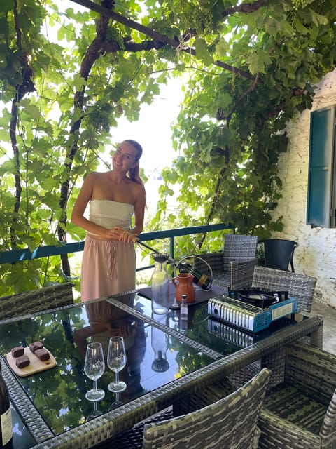 Porto: Douro Valley Wine Tour with a Sommelier & Boat Trip - Key reasons this tour earns attention