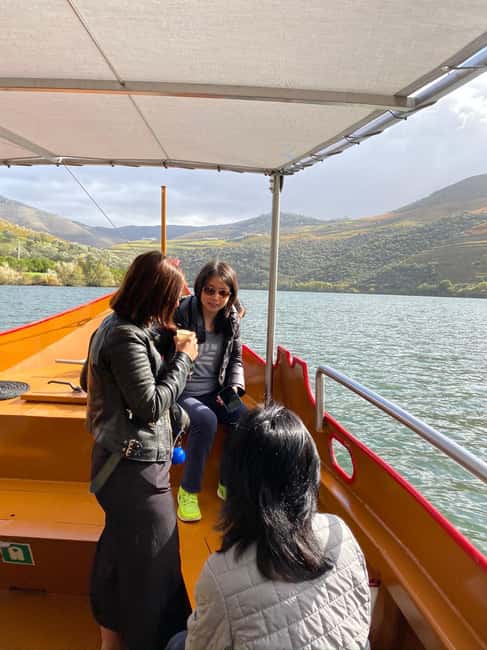 Porto: Douro Valley with Small Wineries, Lunch and Boat Tour - Is $111 good value for a full day?